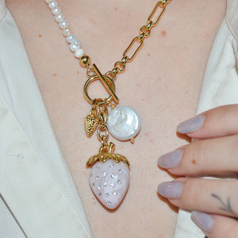 Collar Fresas con Crema