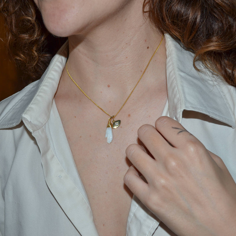 Collar Manita y Ojo