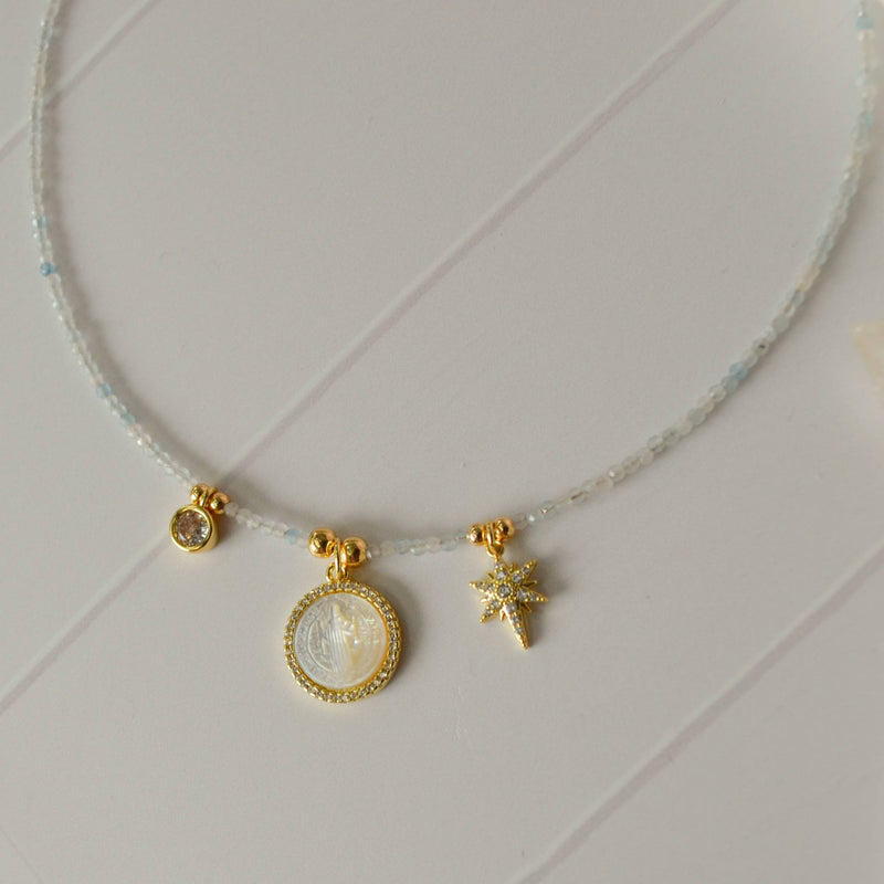 Collar Compañía