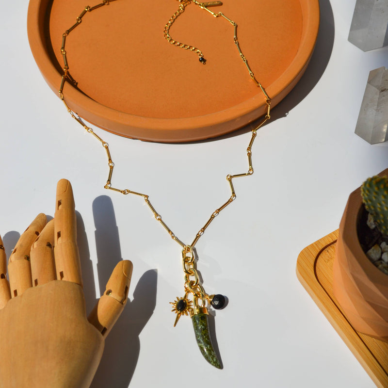 Collar Místico