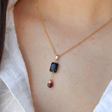 Collar Eclipse Carmesí